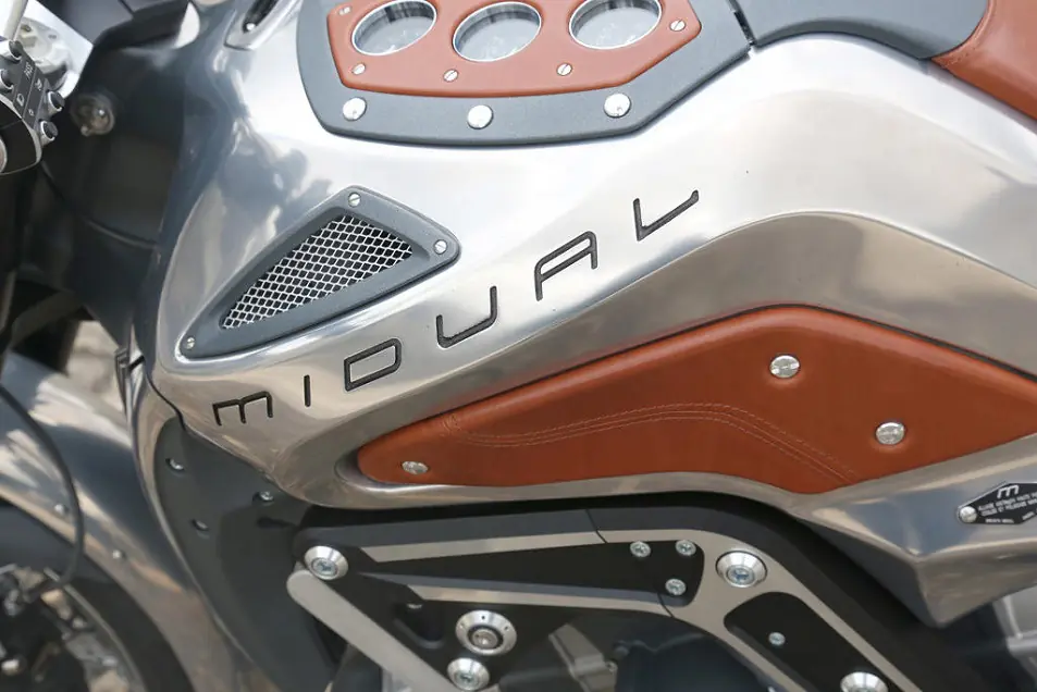 Midual Type 1: Exclusiva Motocicleta De $185,000