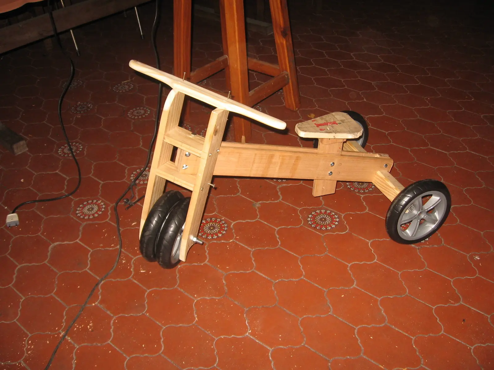 triciclo caminador