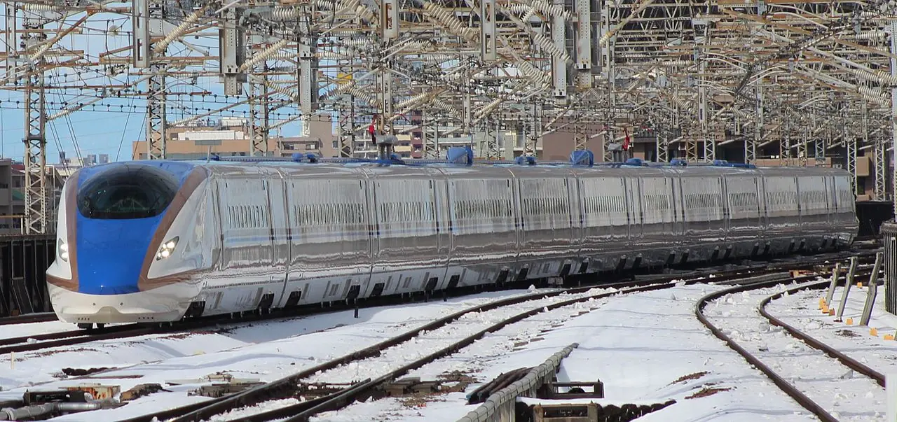 Japón: Tren de alta velocidad serie E7