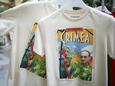 Hice una remera de Putin y te la muestro