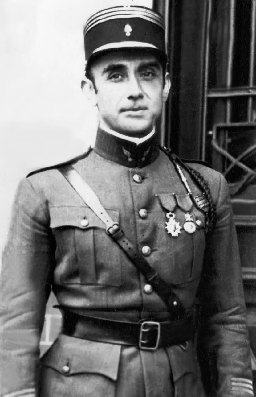 militar