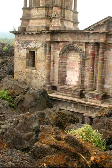 5+ Pueblos fantasmas de México