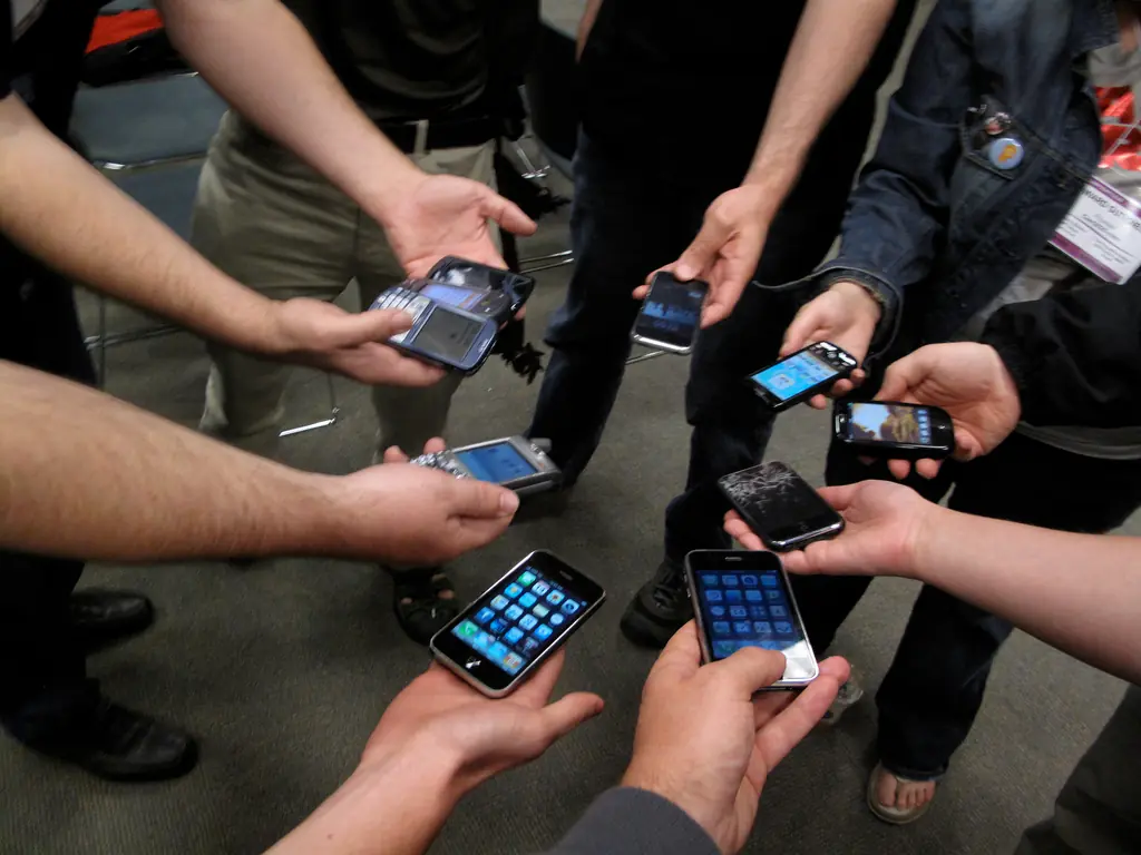 ¿Por qué es tan difícil hablar por teléfono en Argentina?