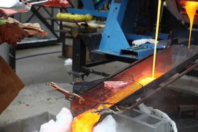 Lo de hoy es la carne asada… con lava