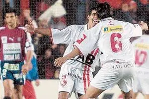 Talleres Clausura 2004. 3er puesto y descenso