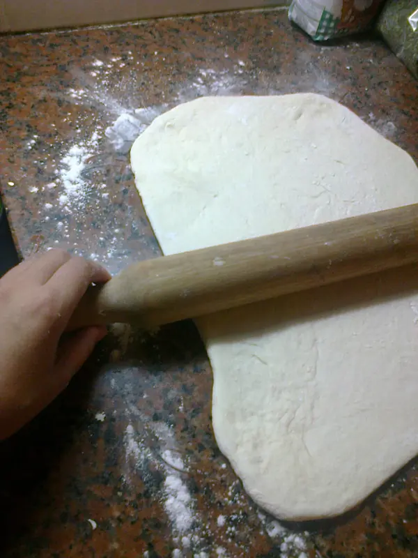 Domingo a la noche,me hago una pizza casera y te la muestro