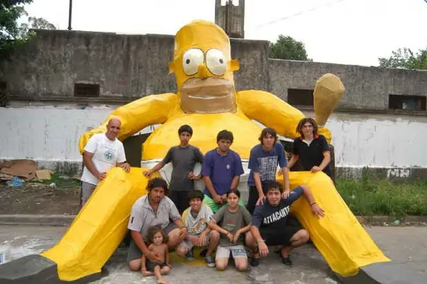 MUÑECOS