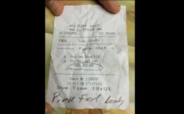 Por esta razón una famosa pizzería tuvo que ofrecer disculpa