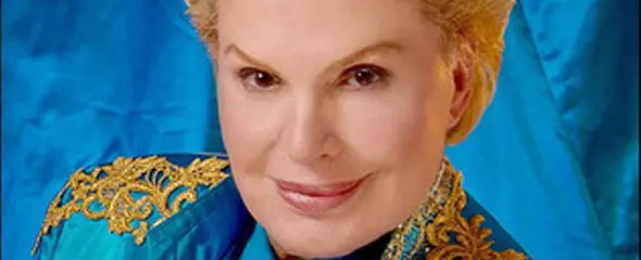 Walter Mercado sale del closet