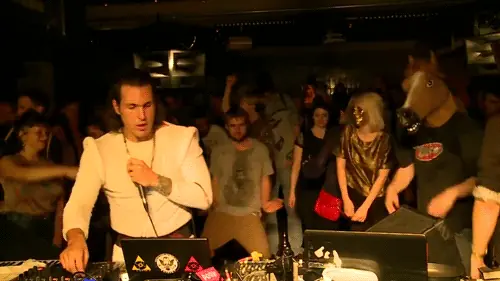EDM