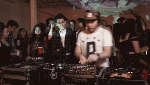 EDM