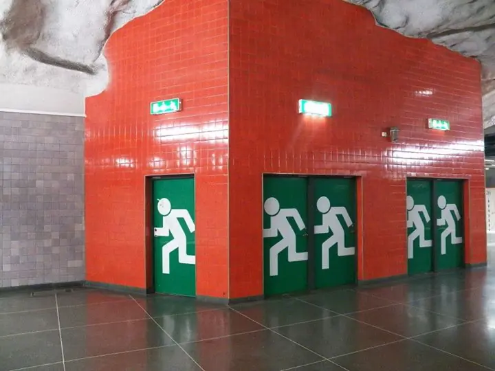 Asi es el subte en Estocolmo (fotos propias)