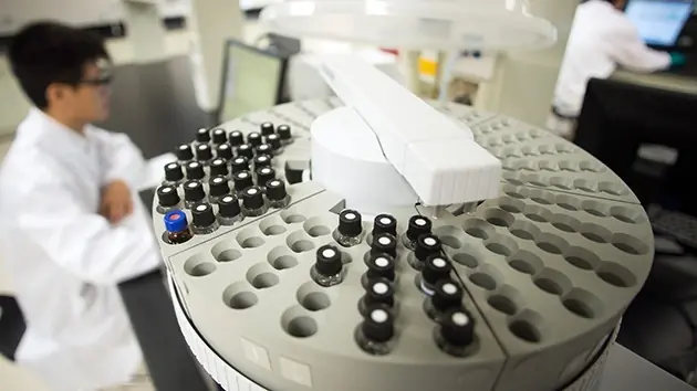 China descubre un virus que frena el cáncer