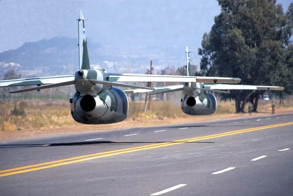 Argentina Exporta 100 Aviones Jet