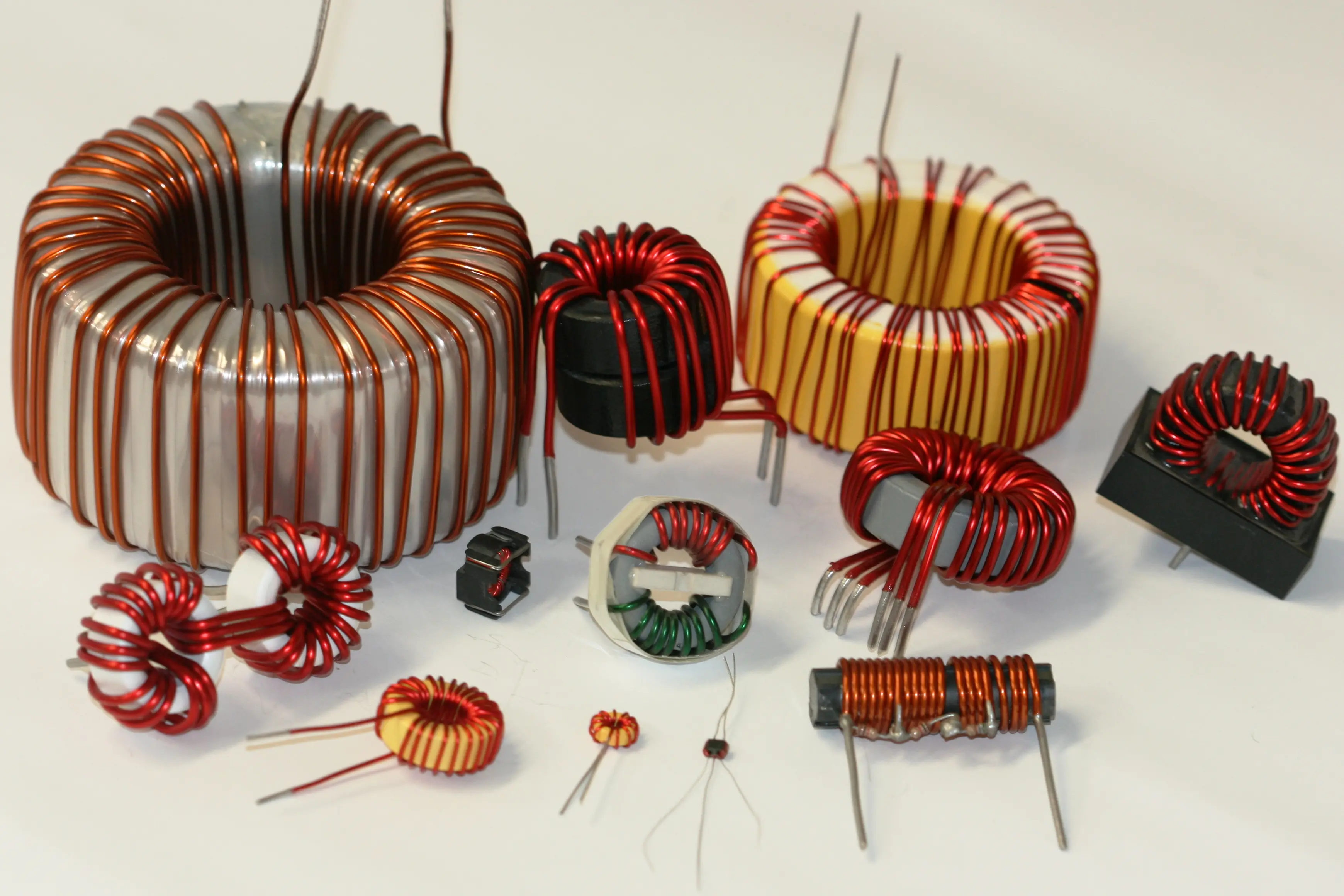 Te enseño todo de electrónica con este post (parte 2) + ya