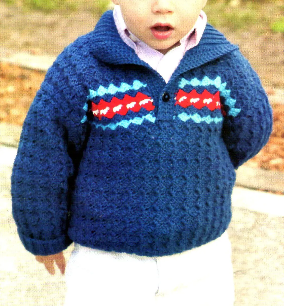 sueter para niño tejido en crochet con cuello y guarda