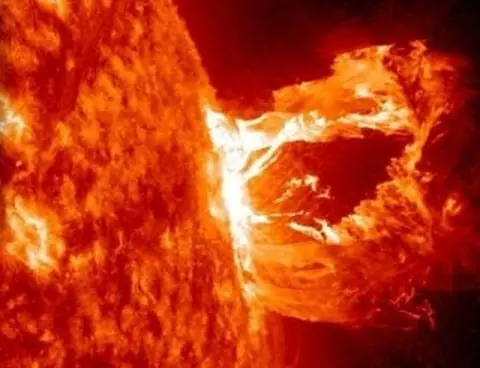 ¿La Tierra se quedará a oscuras en diciembre?