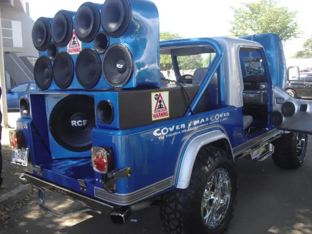 fotos de vehiculos tuning con musica en republica dominicana