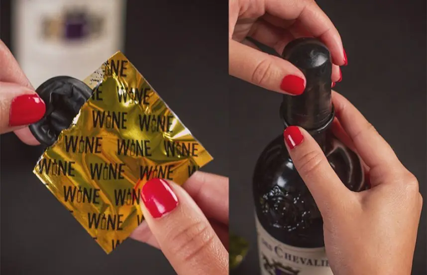 Crean condones para las botellas de vino