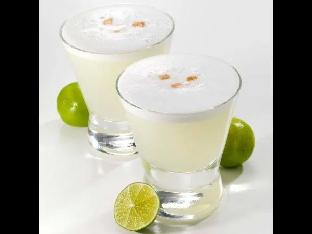 Conoce cómo preparar el buen Pisco Sour
