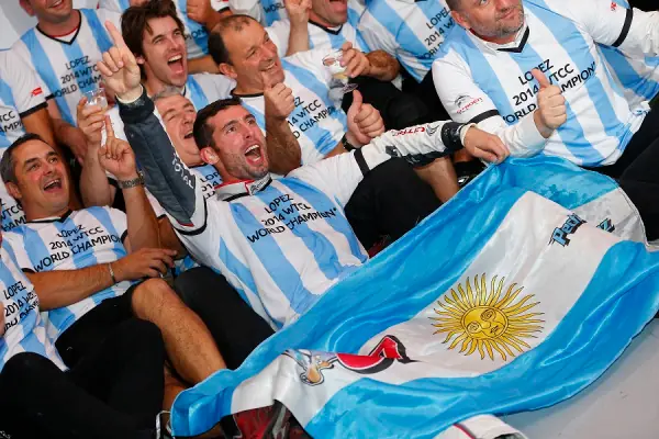 Pechito López: campeón del mundo de WTCC