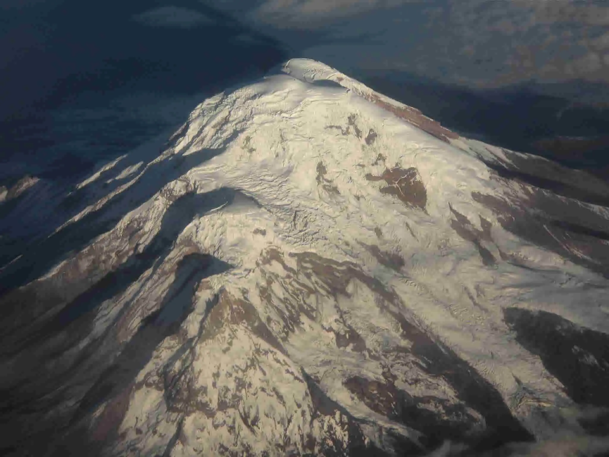 Ecuador un paraiso adornado por imponentes nevados(megapost)