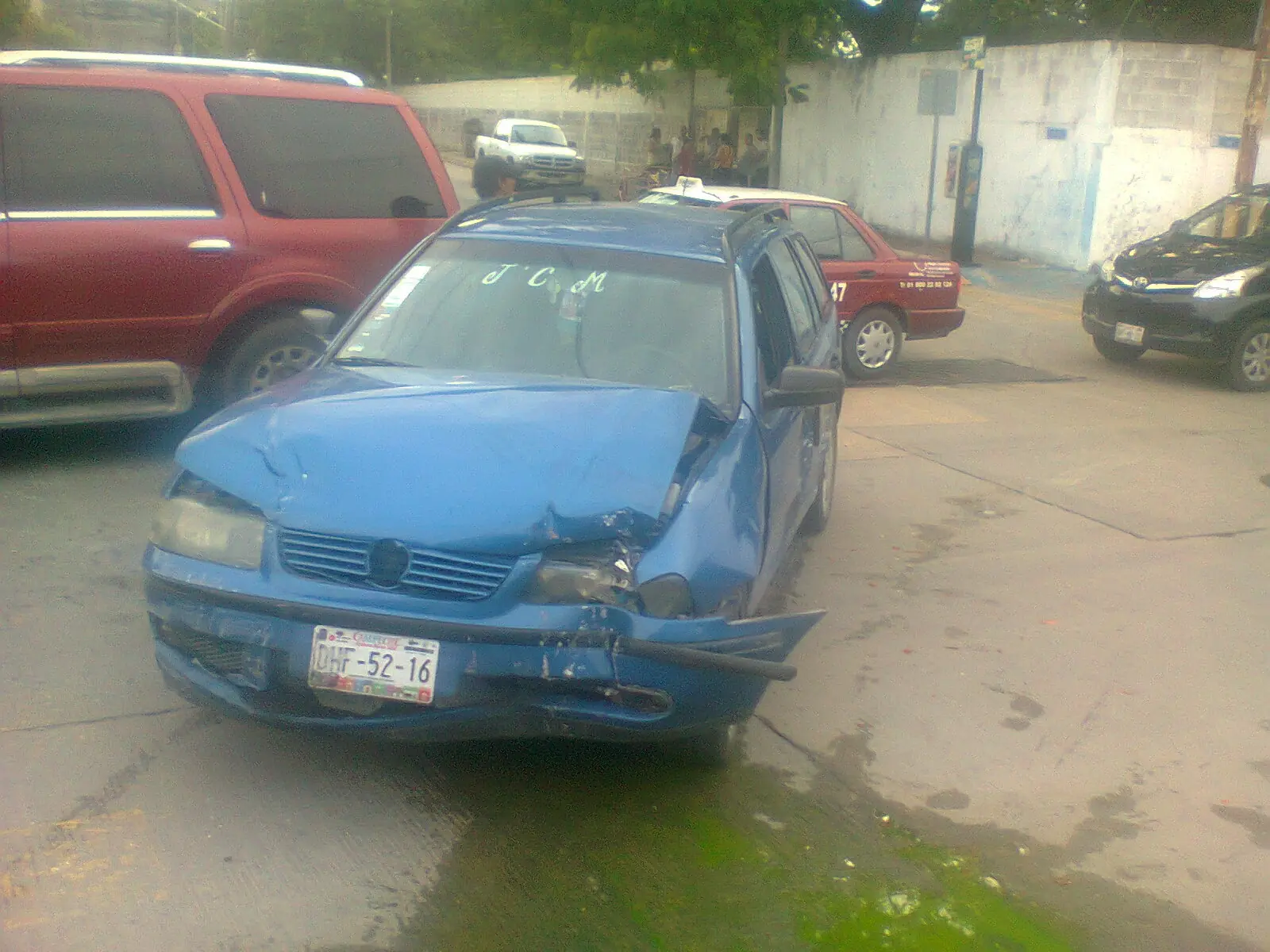 Chocaron en mi esquina y te lo muestro.