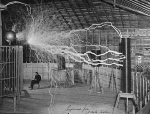 El Culto a Nicolás Tesla
