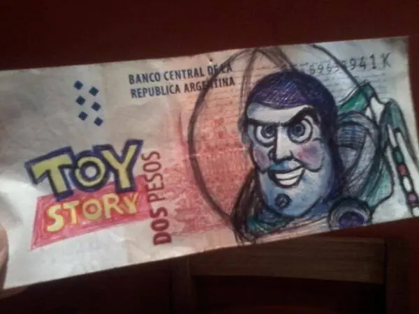Los 43 billetes mejor decorados de la historia