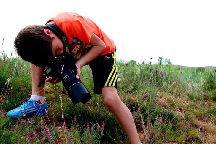 Tiene 9 años y es el mejor fotógrafo de vida salvaje