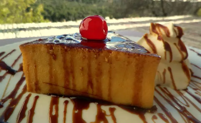 Flan de ponche
