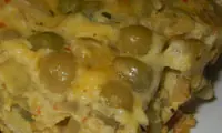Fideos gratinados, colchon de arvejas, bombas de papa y mas