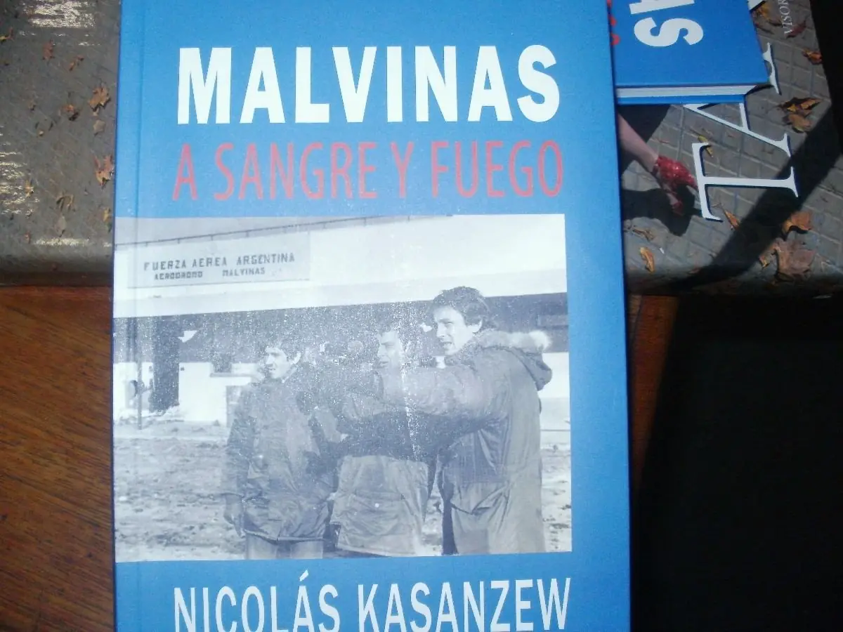 Malvinas 2072, secretos de guerra