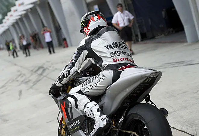 [Fotos] Primeros tests de MotoGP en Sepang.