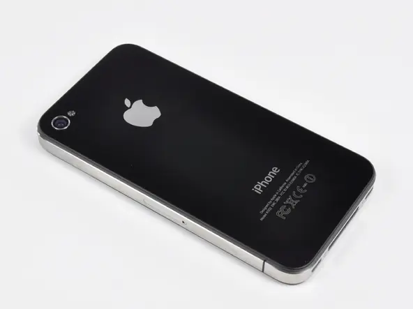 Así es el iPhone 4 por dentro