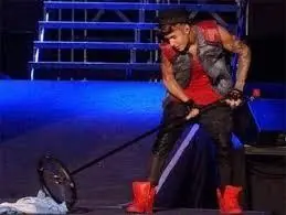 Como matar a Justin Bieber