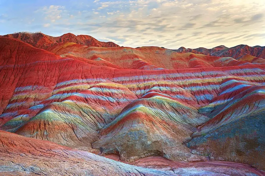 Espectaculares montañas multicolor en China!