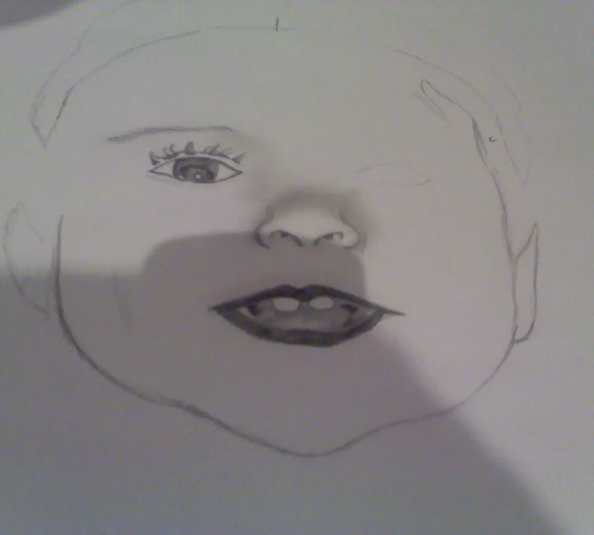 Dibujo de mi prima (intento de realismo )