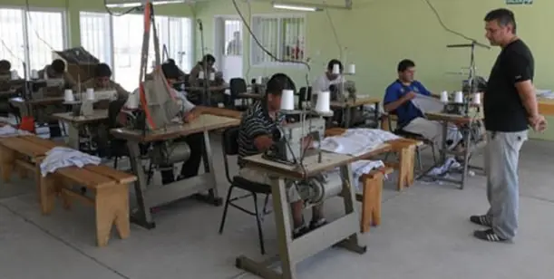 Top crap: Desmintiendo Un preso gana 4400 y un jubilado 3200