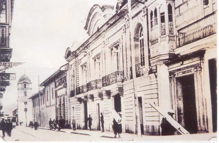 Sedes de Gobierno de Colombia, Casas Presidenciales.