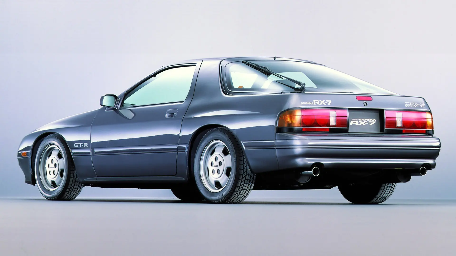 La historia del Mazda RX-7