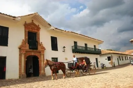 Sedes de Gobierno de Colombia, Casas Presidenciales.