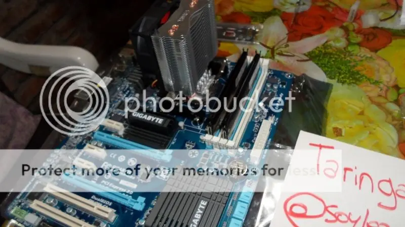 Mi computadora nueva reportada para Taringa!