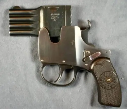 armas en miniaturas