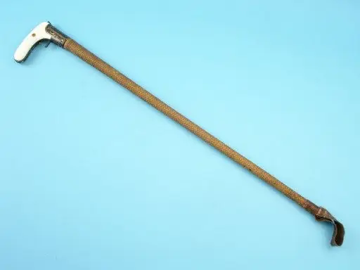 armas espias
