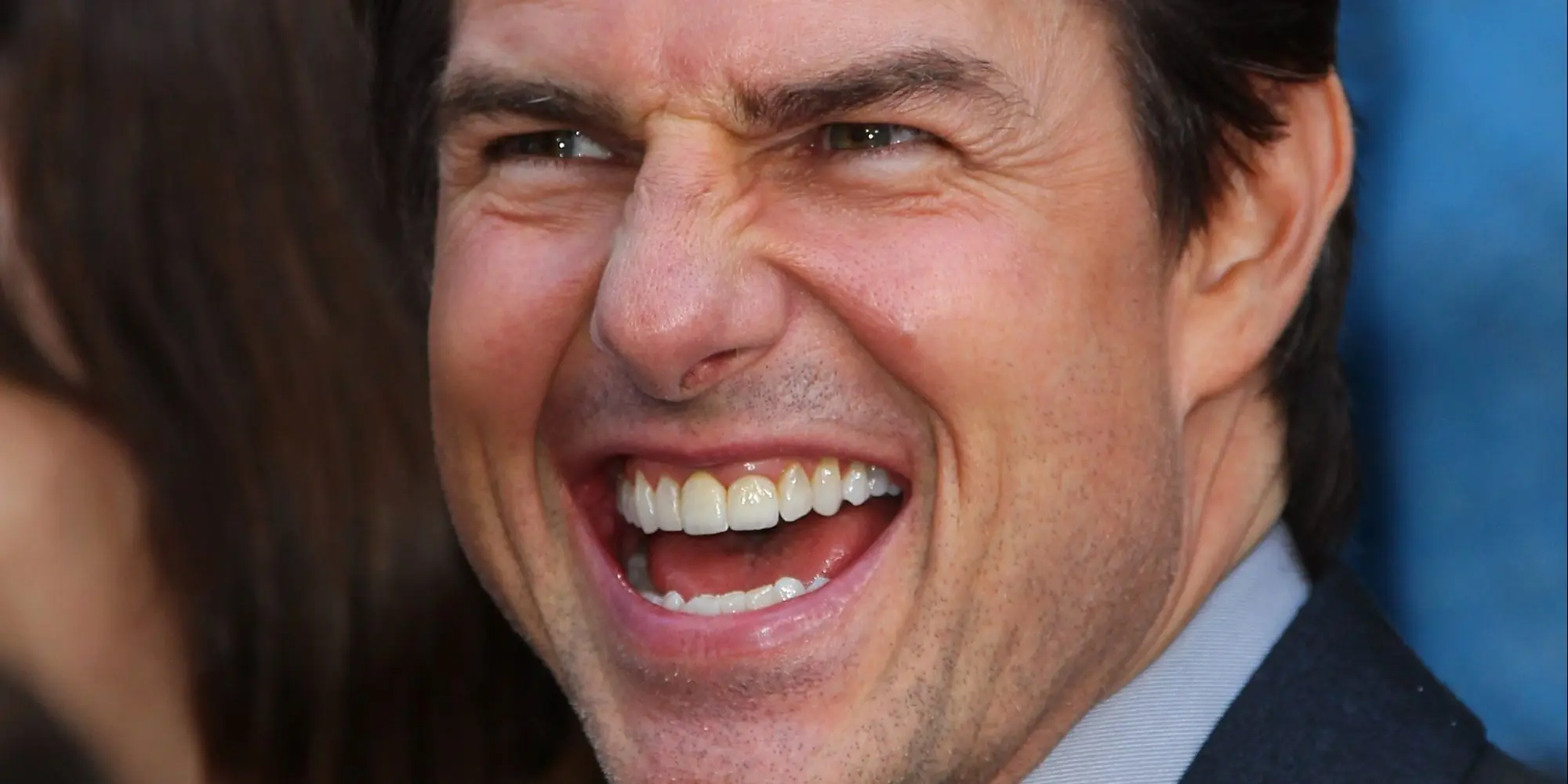 La última locura de Tom Cruise: atado a un avión a 1.500 met
