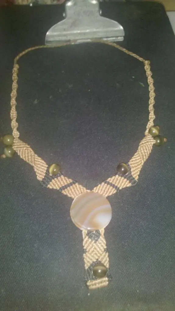 aprendiendo a trabajar macrame