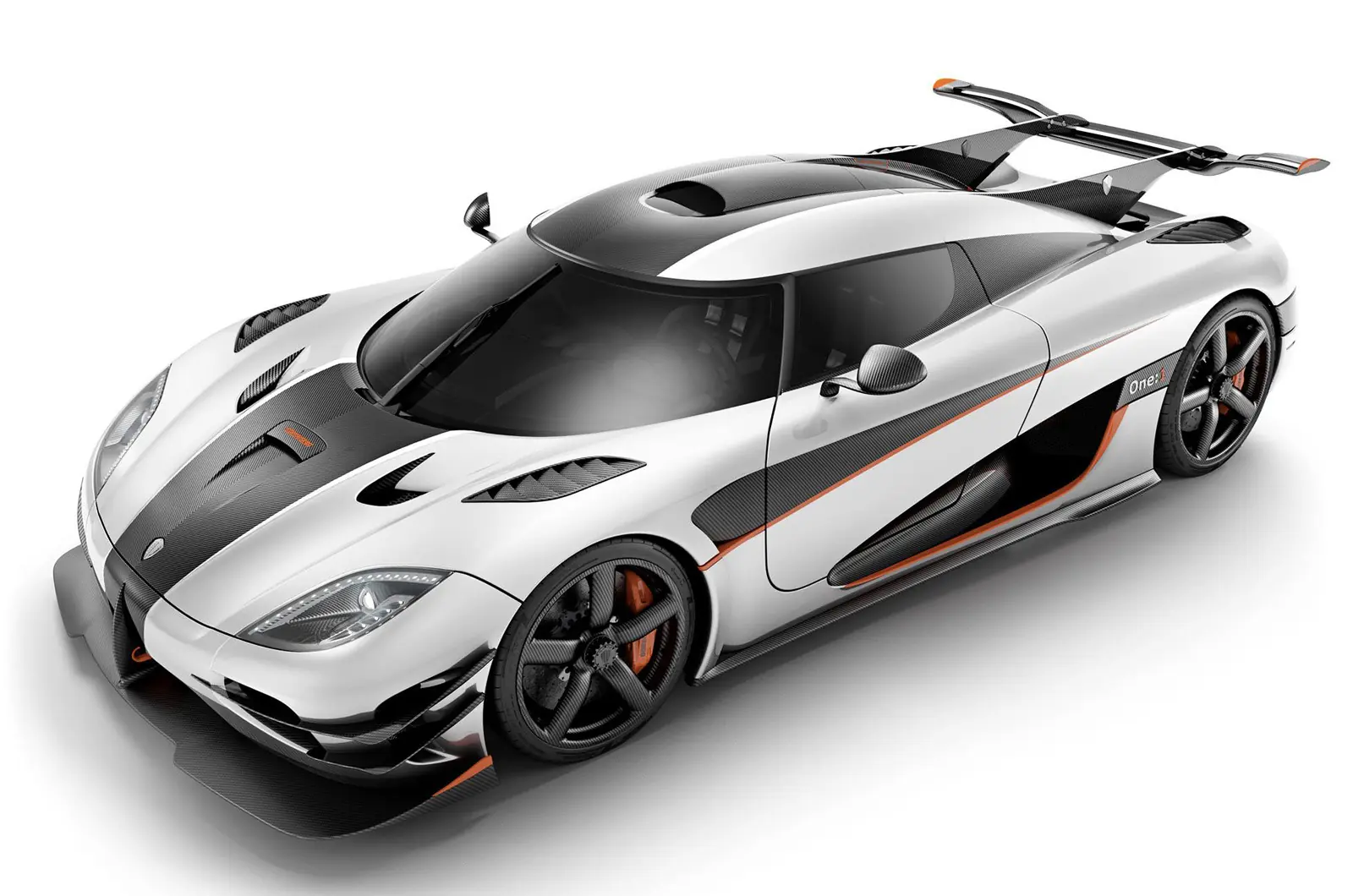 Koenigsegg One:1. 1340 kg para 1340 cv