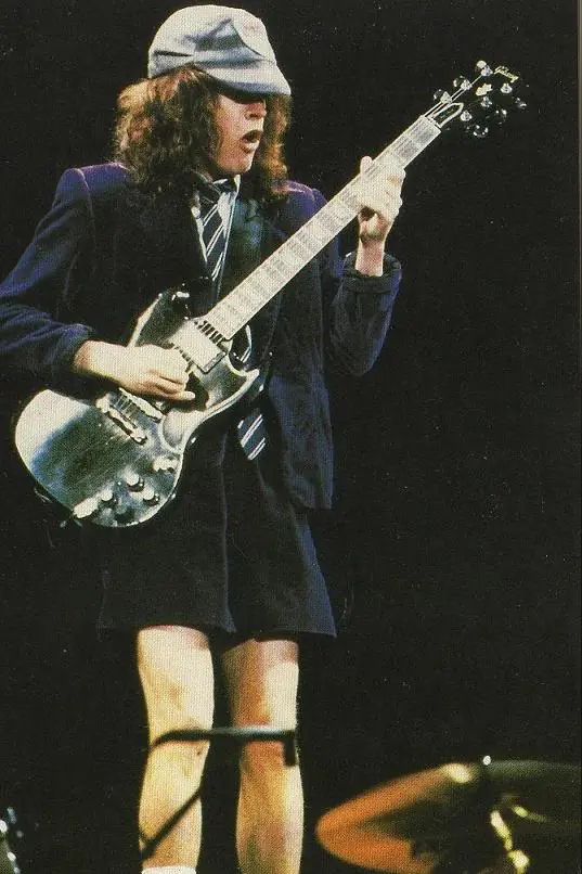 ac/dc We Salute Younesesito 50 P este es mi respost
