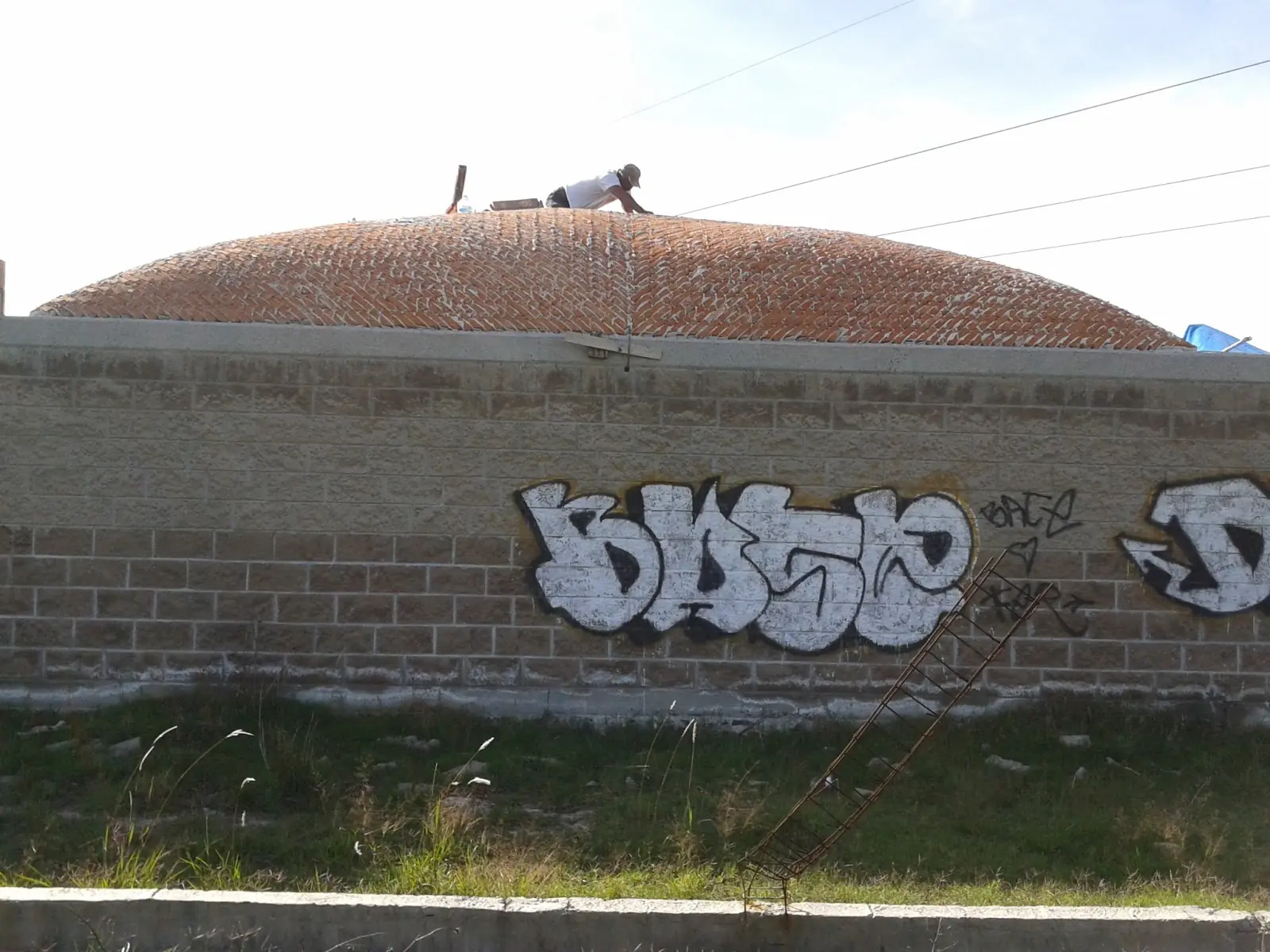 +10 si no viste esto. Under the dome?